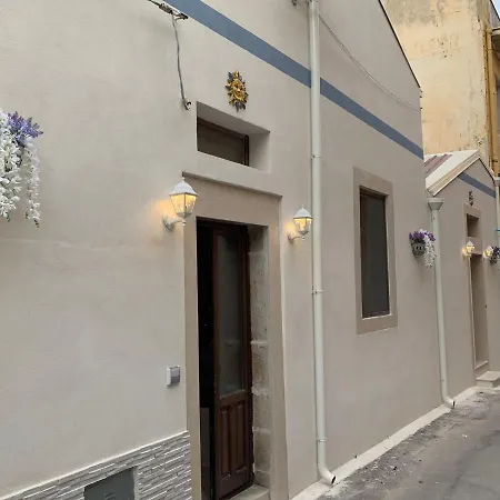 La Casa Di “Nedda” Vila Pozzallo Exterior foto